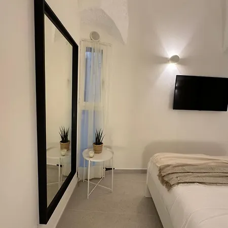 Konukevi Nuovo Nel Cuore Di - Via Roma 17 3*